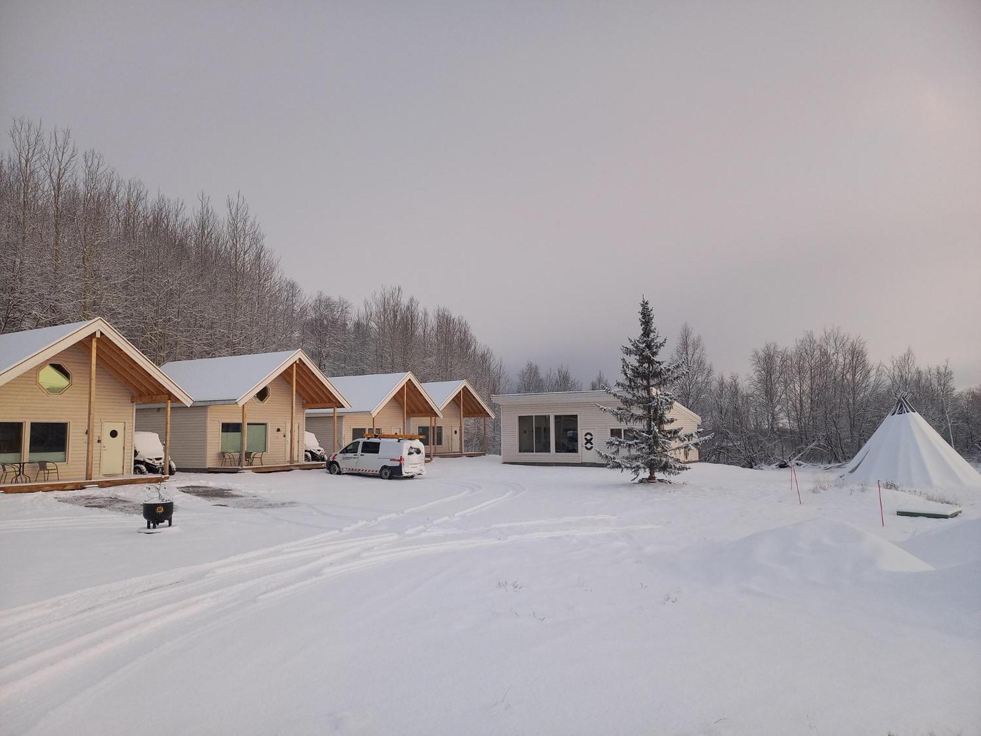 Atte Arstider Lodge Neiden Екстериор снимка