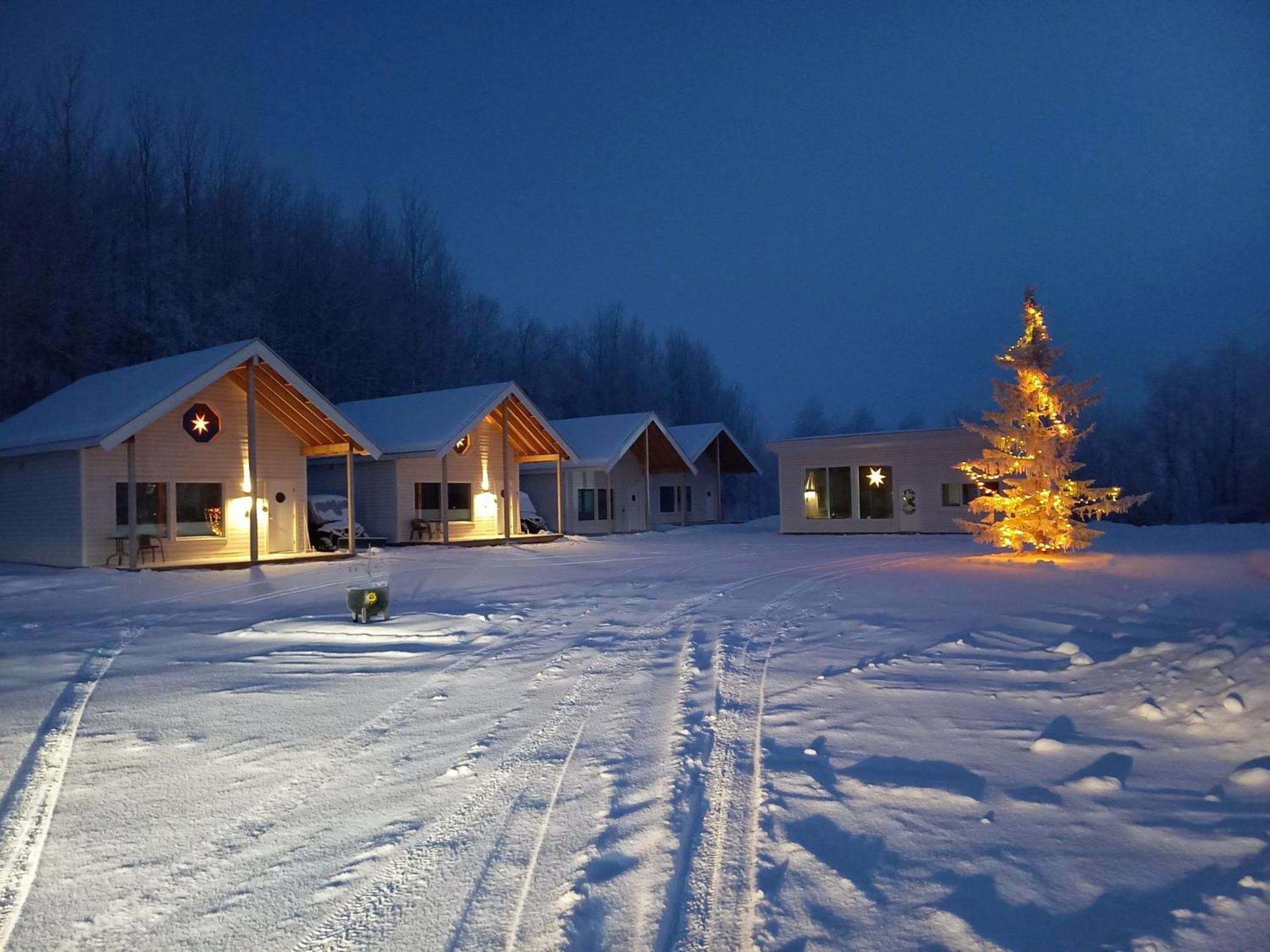 Atte Arstider Lodge Neiden Екстериор снимка